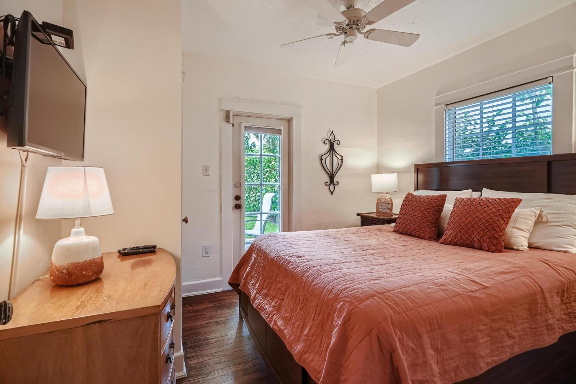 Casa Blanca 2Bd 2Ba Private Pool And Parking Villa West Palm Beach Exterior photo